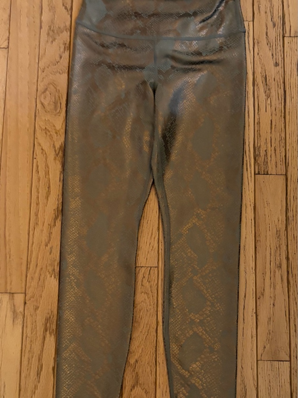High-Waist Snake-Print Leggings in Olive Green